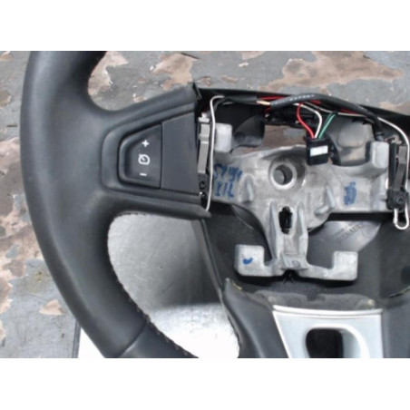 Volant RENAULT MEGANE 3 Photo n°1