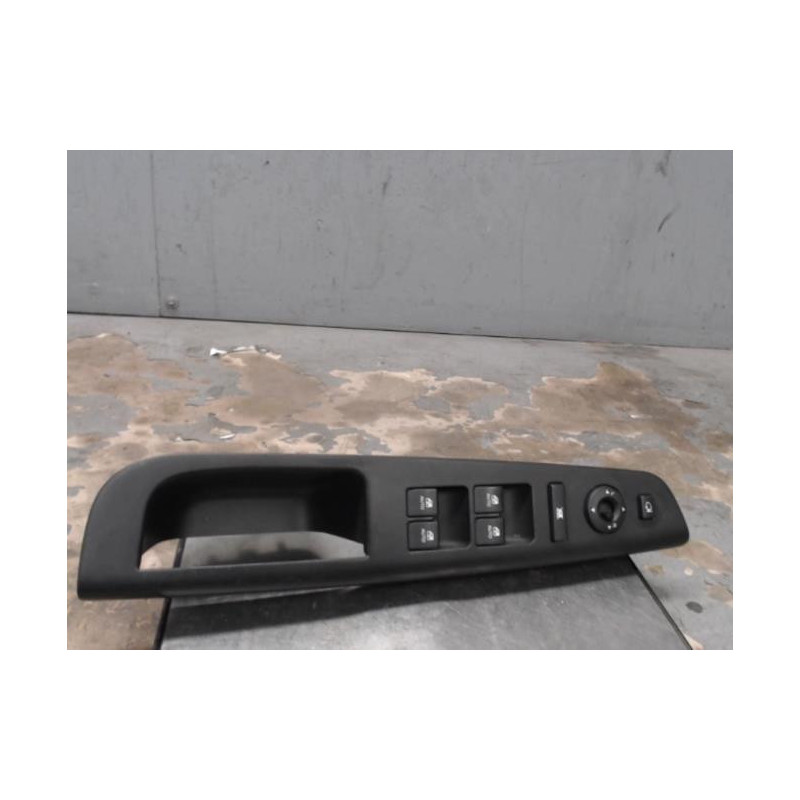 Interrupteur de leve vitre avant gauche KIA CEE-D 1