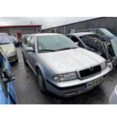 Vitre avant gauche SKODA OCTAVIA 1 Photo n°7