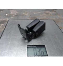 Attache ceinture arriere droit FORD FIESTA 6 Photo n°1