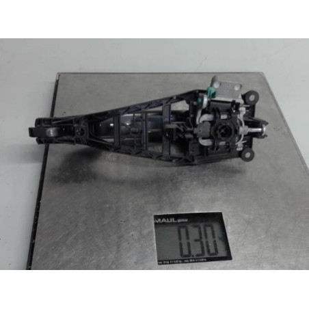 Poignee porte avant droit OPEL CORSA D