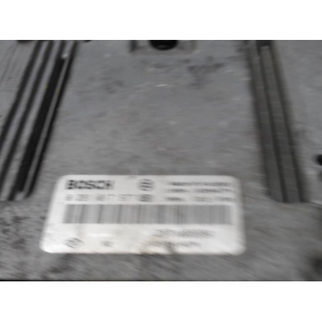 Calculateur moteur RENAULT MASTER 3