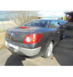 Capot RENAULT MEGANE 2 Photo n°9