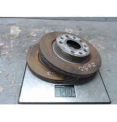 Paire de disques avant (freinage) VOLKSWAGEN GOLF 5 Photo n°1