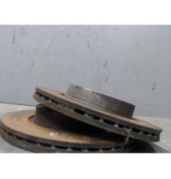 Paire de disques avant (freinage) VOLKSWAGEN GOLF 5