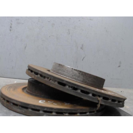 Paire de disques avant (freinage) VOLKSWAGEN GOLF 5