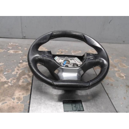 Volant PEUGEOT 308 2 Photo n°1