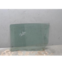 Vitre arriere droit PEUGEOT 308 2 Photo n°1