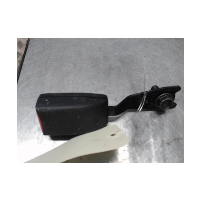 Attache ceinture avant droit FORD RANGER 3