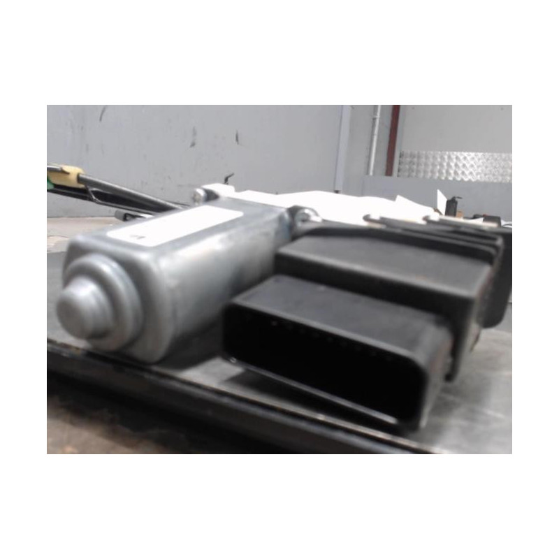 Moteur leve vitre arriere droit SEAT LEON 2