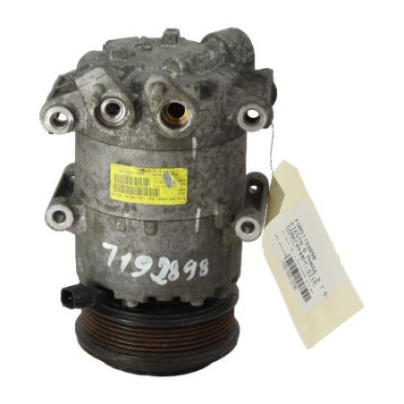 Compresseur clim FORD FIESTA 6 Photo n°1