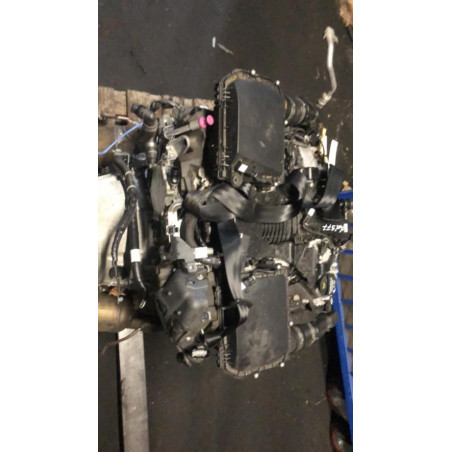 Moteur MERCEDES CLASSE C 205 Photo n°1