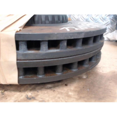Paire de disques avant (freinage) MERCEDES CLASSE C 205