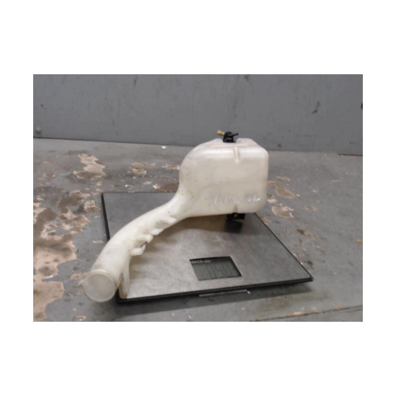 Vase de lave glace FORD FIESTA 5