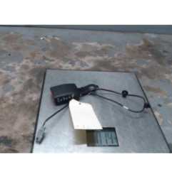 Attache ceinture avant droit DACIA SANDERO 2