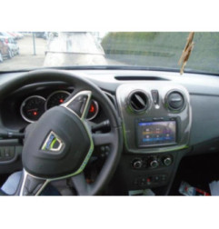 Attache ceinture avant gauche DACIA SANDERO 2 Photo n°4