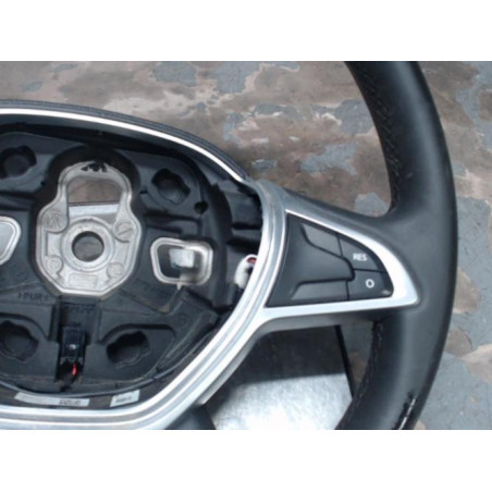 Volant DACIA SANDERO 2 Photo n°1
