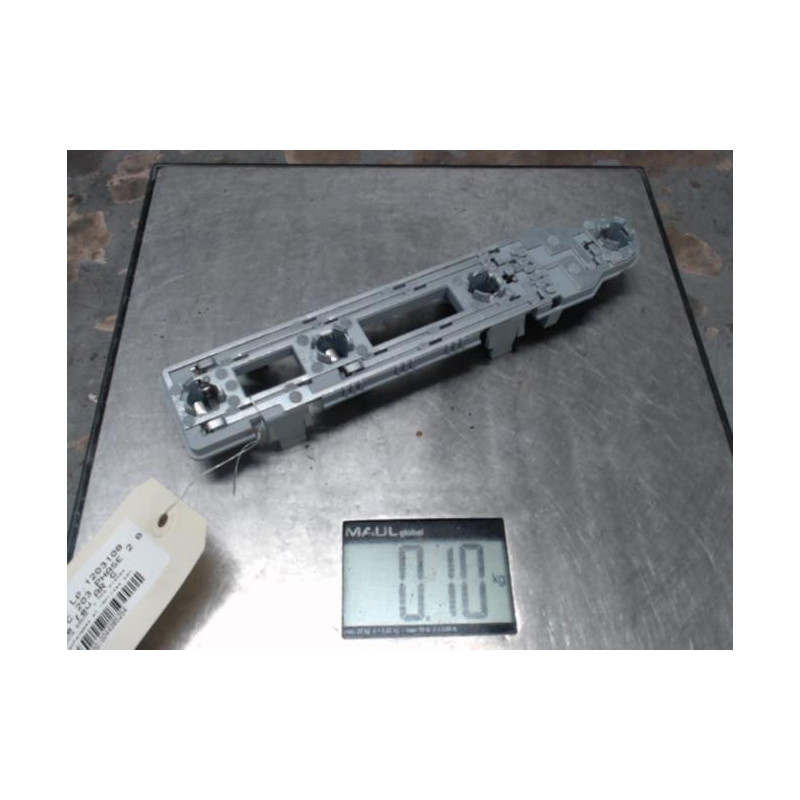 Platine feu arriere gauche MERCEDES CLASSE C 203