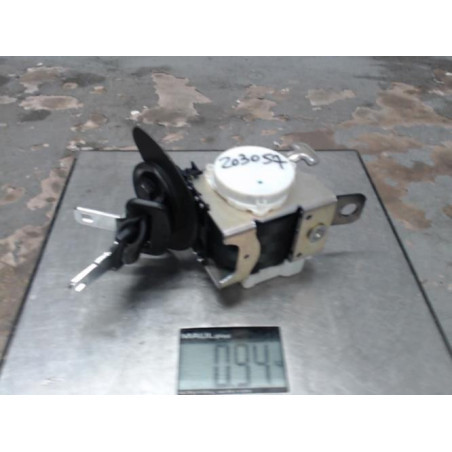 Ceinture arriere centrale PEUGEOT 5008 1