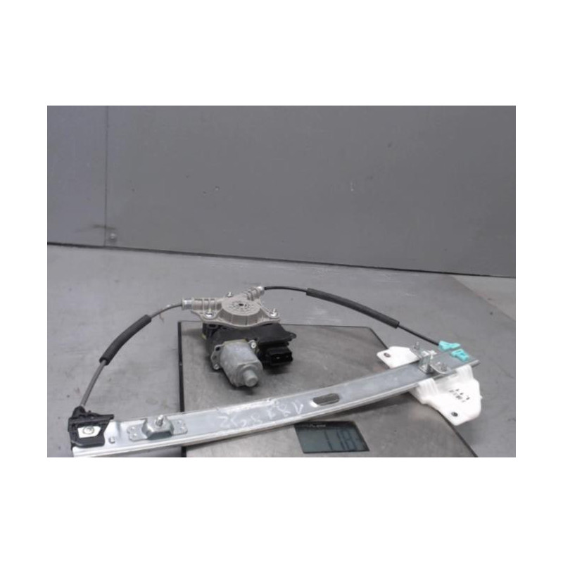 Moteur leve vitre avant gauche KIA STONIC