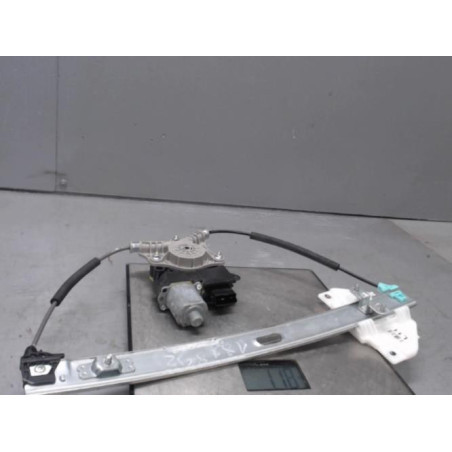 Moteur leve vitre avant gauche KIA STONIC Photo n°1