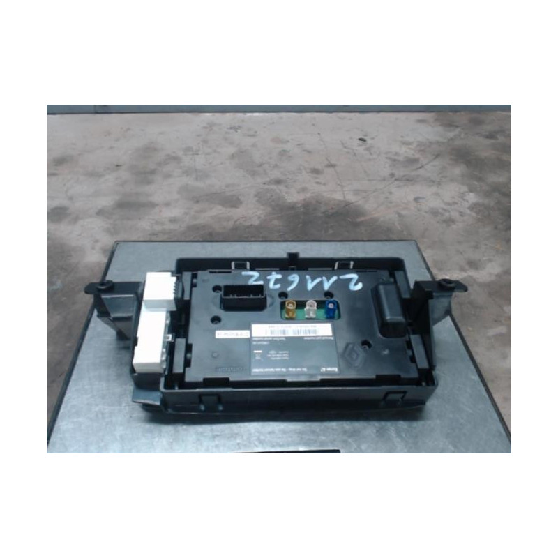 Ecran GPS RENAULT MEGANE 3