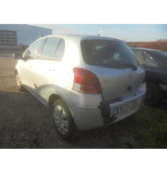 Compteur TOYOTA YARIS 2 Photo n°9