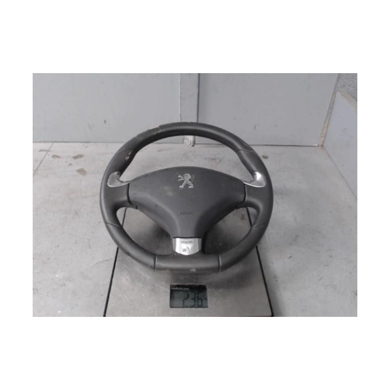 Volant PEUGEOT 3008 1