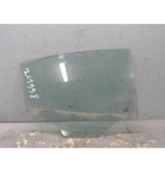 Vitre arriere droit PEUGEOT 208 1 Photo n°1