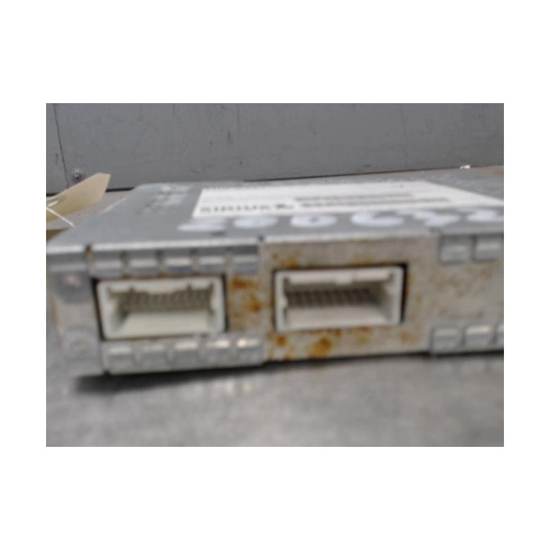 Boitier eau NISSAN 350 Z