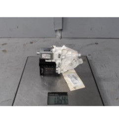Moteur leve vitre avant droit VOLKSWAGEN GOLF PLUS Photo n°1