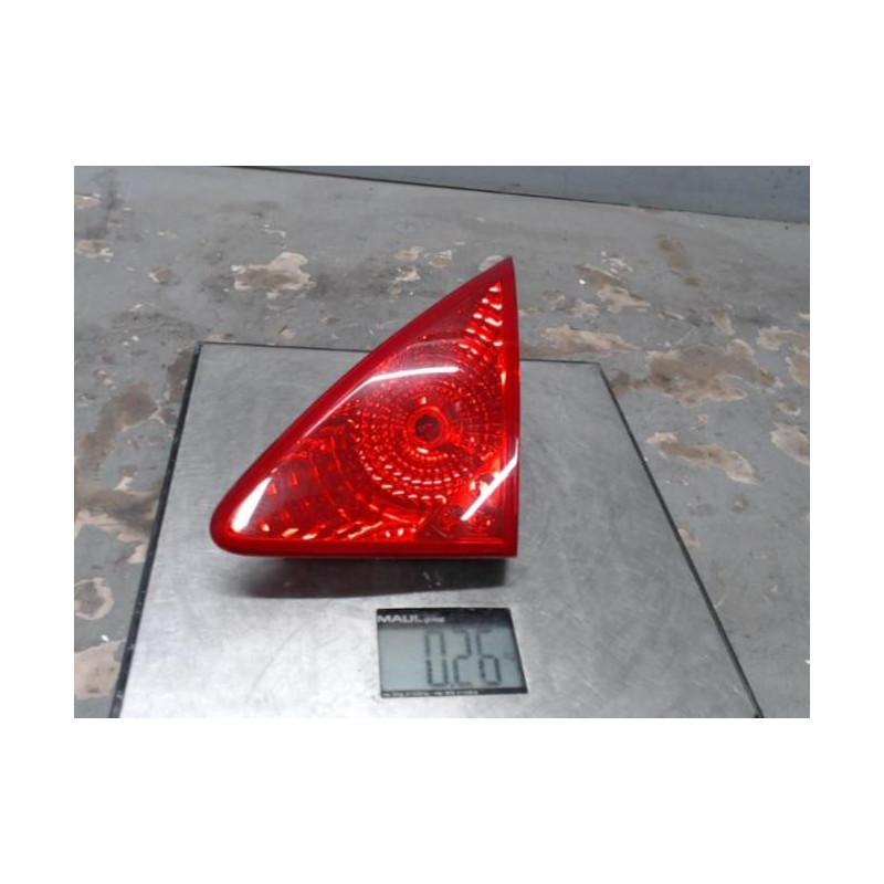 Feu arriere secondaire droit (feux) PEUGEOT 3008 1