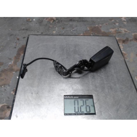 Attache ceinture arriere gauche AUDI A1 1 Photo n°1