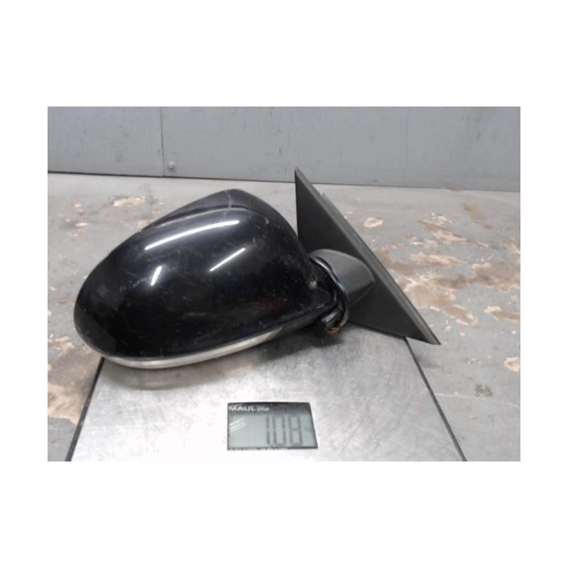 Retroviseur droit VOLKSWAGEN PASSAT 4