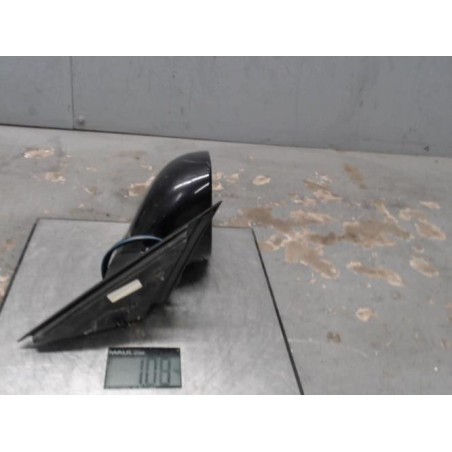 Retroviseur droit VOLKSWAGEN PASSAT 4