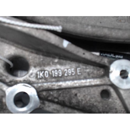 Bras de suspension superieur avant gauche AUDI A3 2