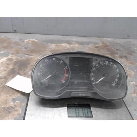 Compteur SKODA FABIA 3 Photo n°1