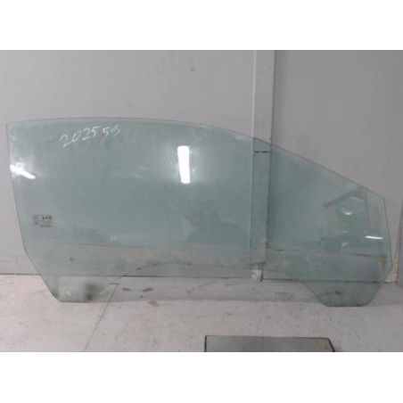 Vitre avant droit FORD FOCUS 2 Photo n°1