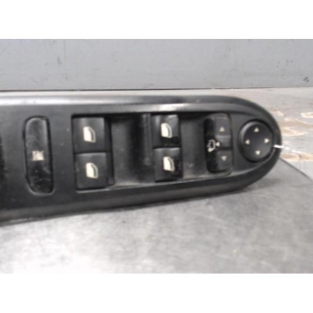 Interrupteur de leve vitre avant gauche PEUGEOT 407
