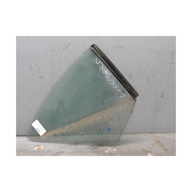Vitre arriere droit RENAULT MEGANE 2