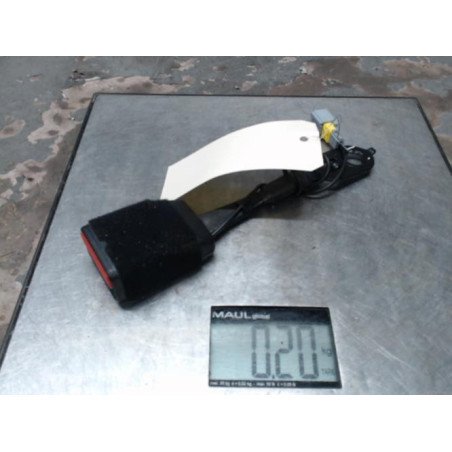 Attache ceinture avant droit PEUGEOT 2008 1