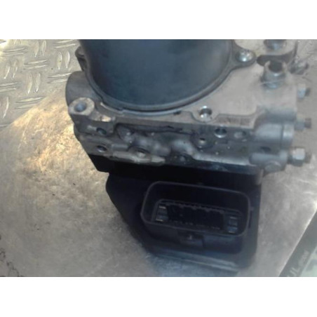 Bloc ABS (freins anti-blocage) TOYOTA RAV4 3