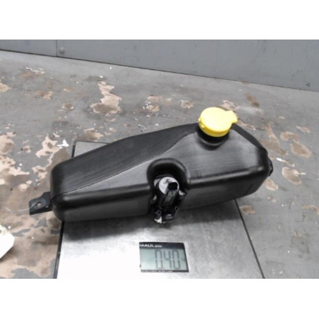 Vase de lave glace DACIA SANDERO 2 Photo n°1