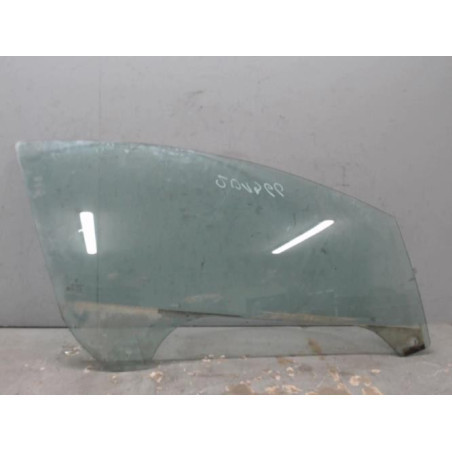 Vitre avant droit PEUGEOT 307 Photo n°1