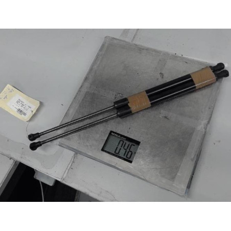 Verin de coffre PEUGEOT 208 1