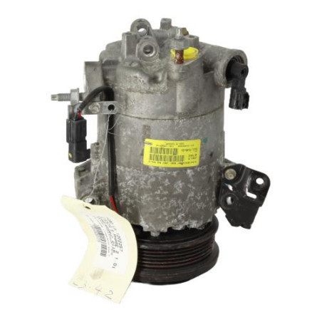 Compresseur clim FORD FIESTA 6 Photo n°1