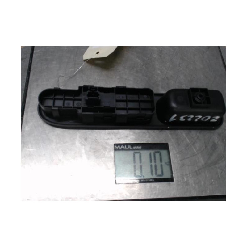 Interrupteur de leve vitre avant droit PEUGEOT 307