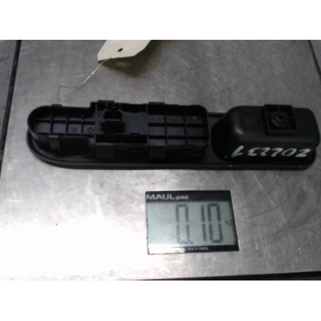 Interrupteur de leve vitre avant droit PEUGEOT 307 Photo n°1