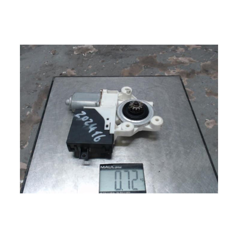 Moteur leve vitre arriere droit VOLVO V 50