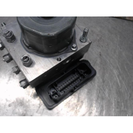 Bloc ABS (freins anti-blocage) RENAULT TWINGO 3 Photo n°1